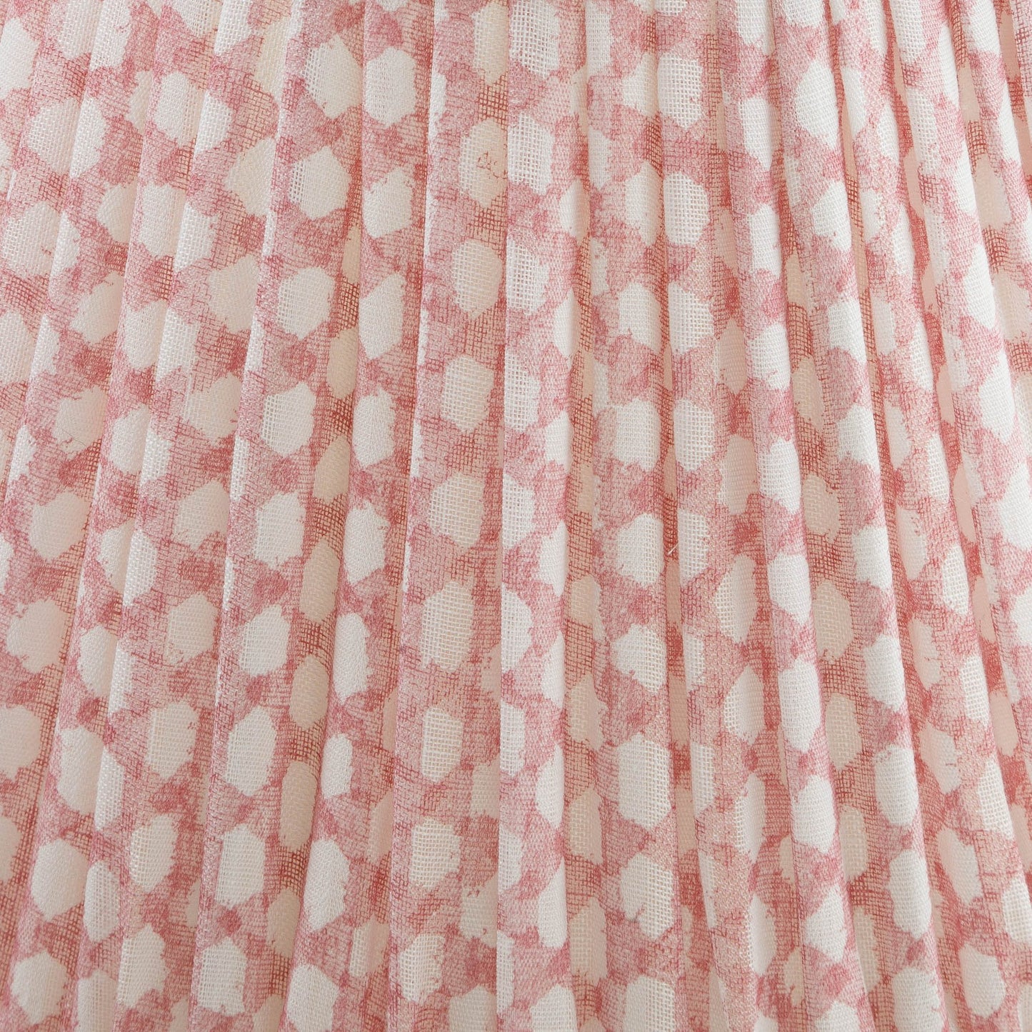 Lampshade in Pink Wicker