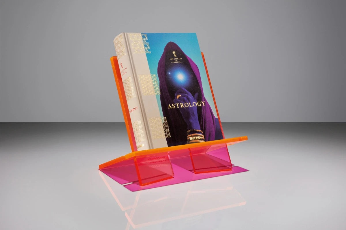 Bookstand Medium Radiant Pink