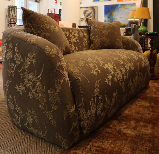 Verellen Theo Club Loveseat