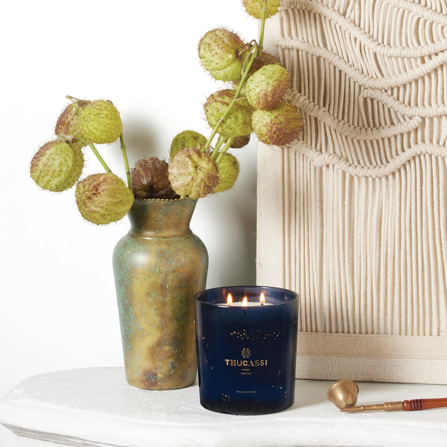 Thucassi Ocean Jade Sea Candle